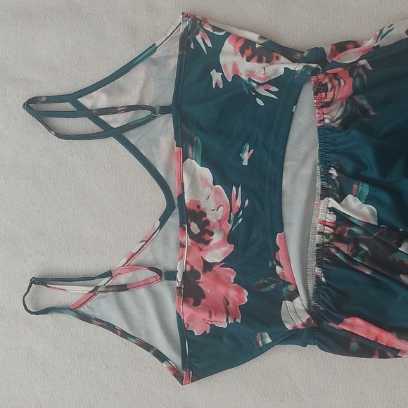 UNTRANCE Floral Spaghetti Strap Maxi Dress NWT - Picture 7 of 8